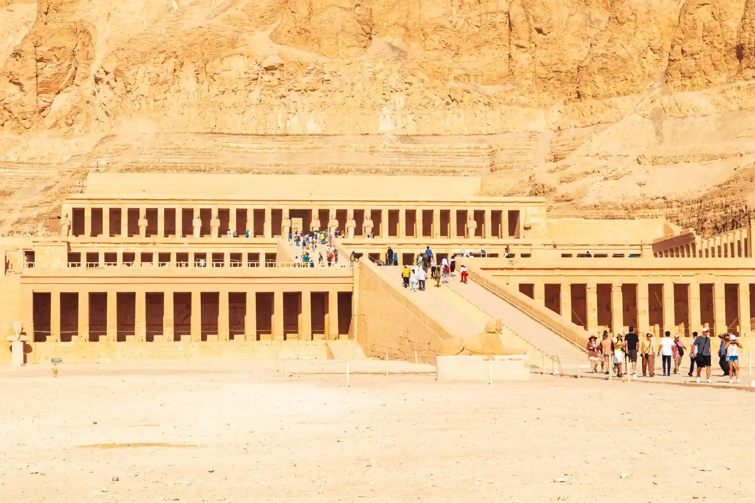 Full-Day Luxor Tour from Hurgahda