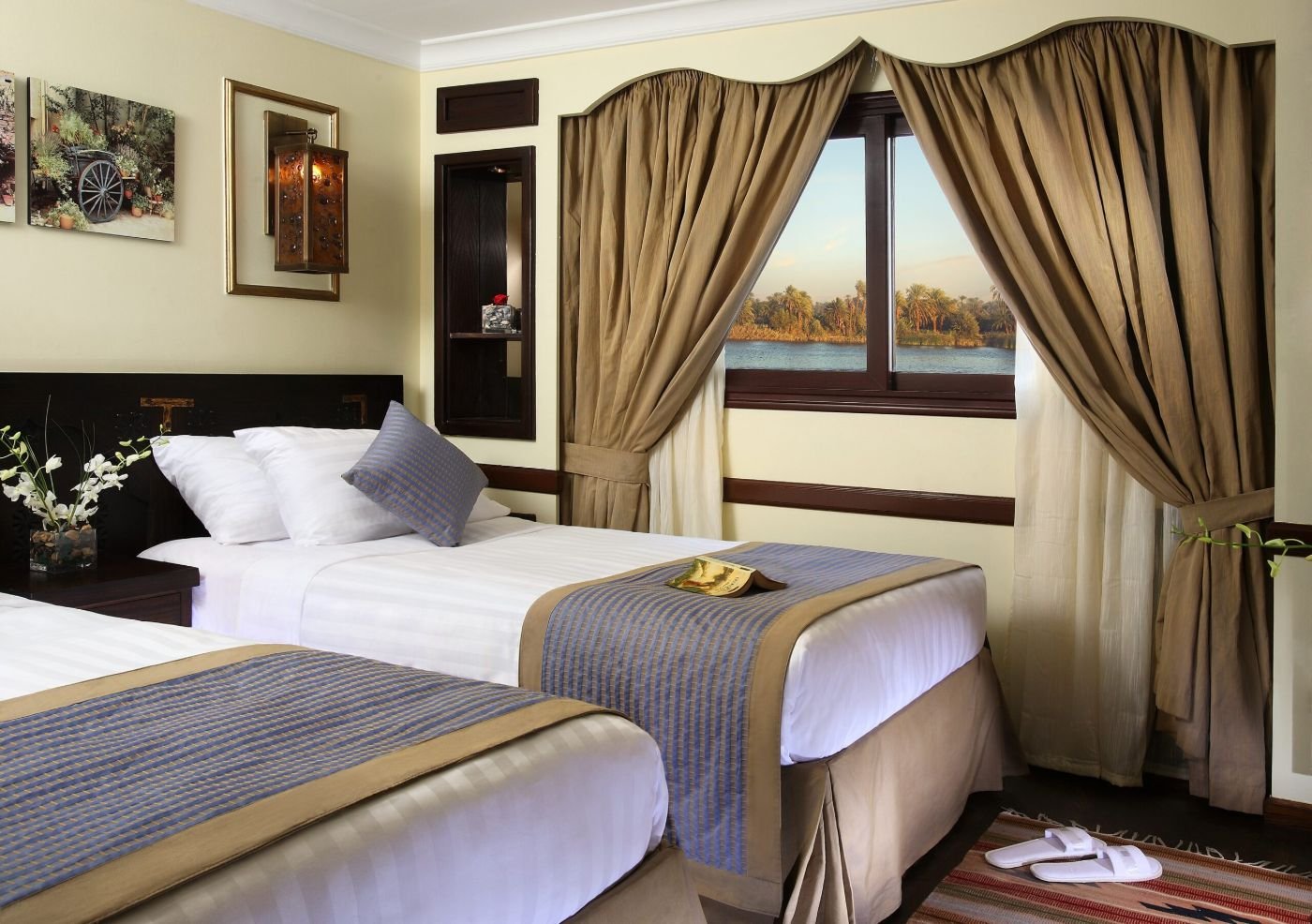 Sonesta Amirat Dahabiya Nile Cruise