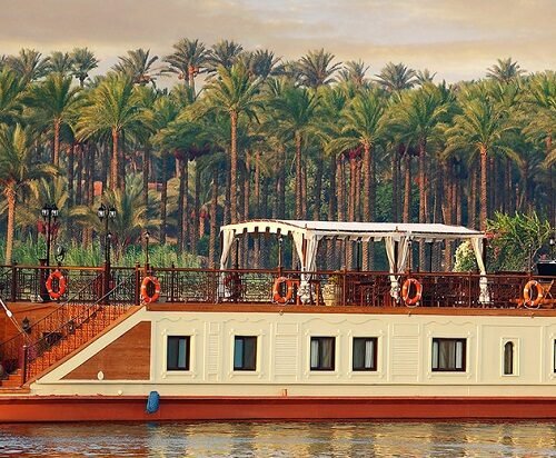 Sonesta Amirat Dahabiya Nile Cruise